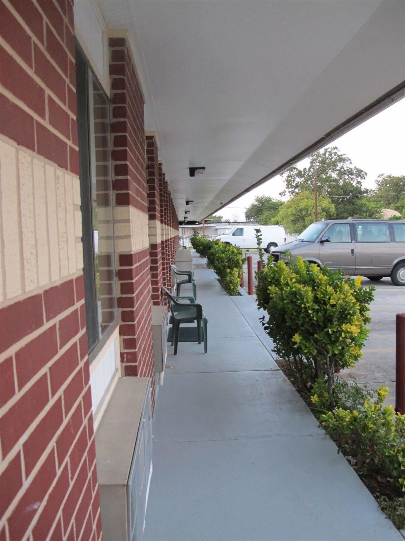 Motel Americas Value Downtown Riverwalk San Antonio