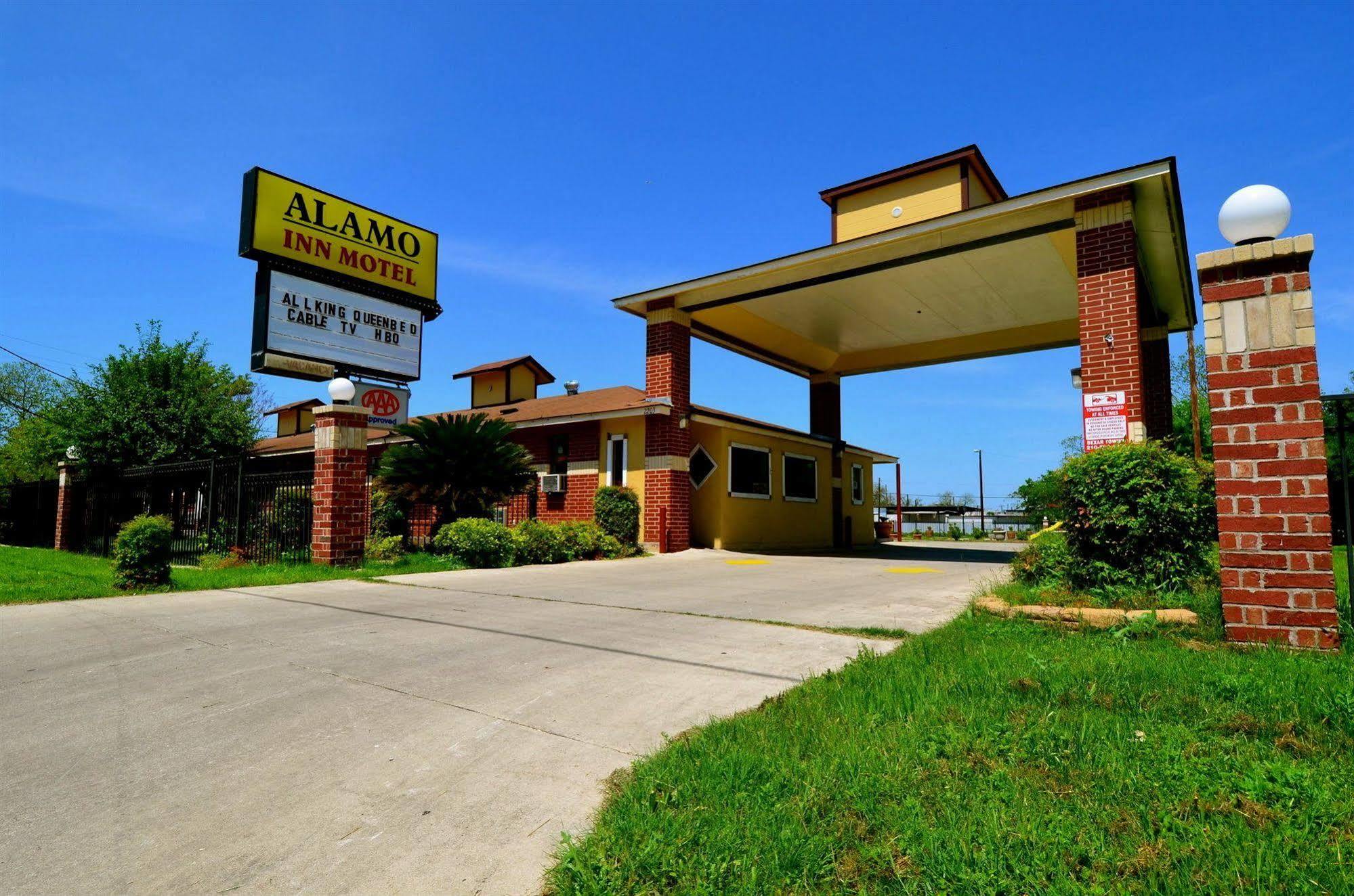 Americas Value Downtown Riverwalk 3* San Antonio